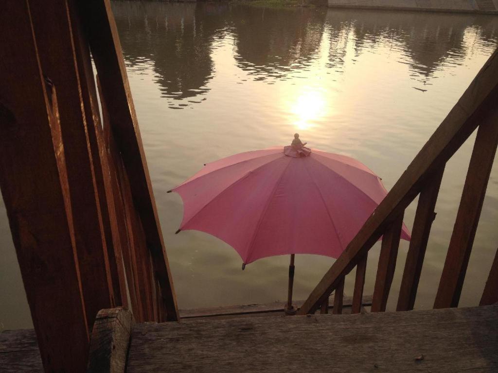 Jidapa Resort Phra Nakhon Si Ayutthaya Buitenkant foto