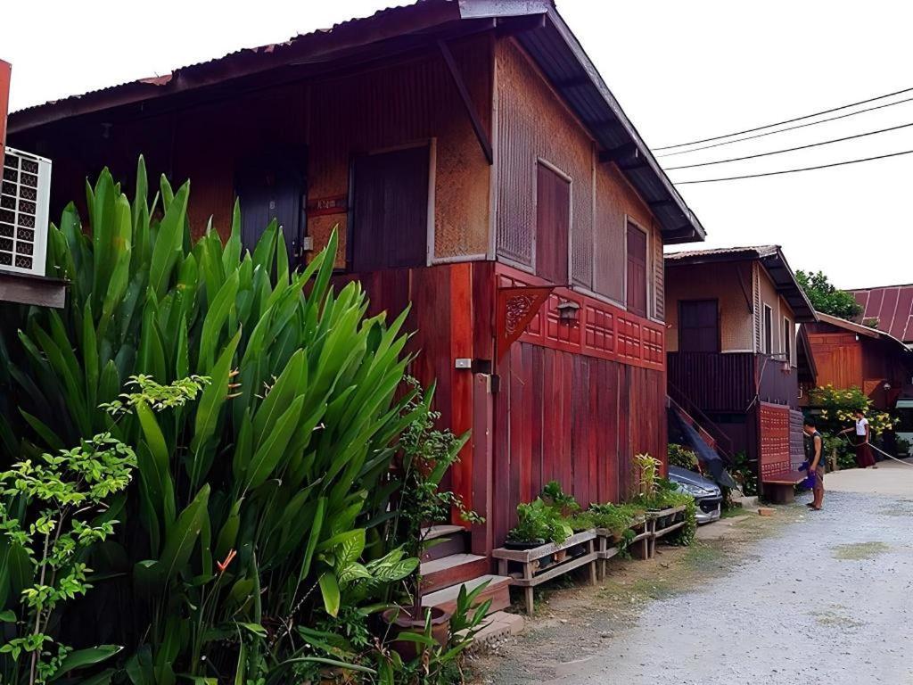 Jidapa Resort Phra Nakhon Si Ayutthaya Buitenkant foto