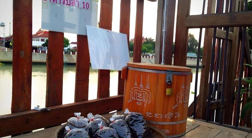 Jidapa Resort Phra Nakhon Si Ayutthaya Buitenkant foto