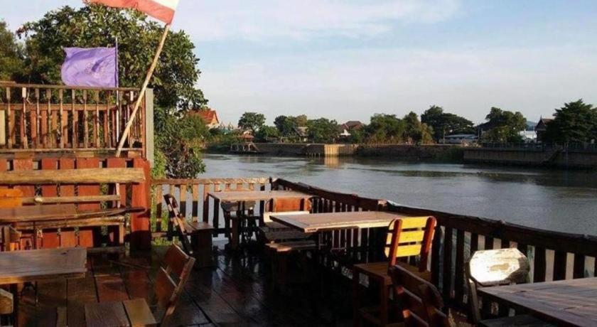 Jidapa Resort Phra Nakhon Si Ayutthaya Buitenkant foto