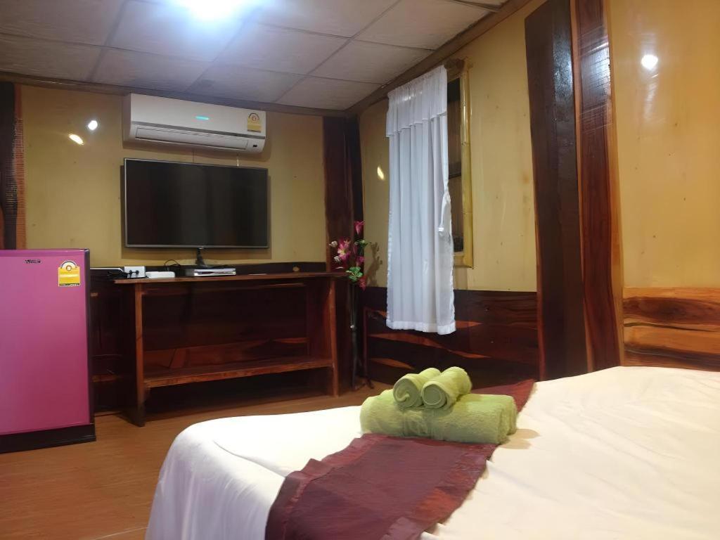 Jidapa Resort Phra Nakhon Si Ayutthaya Buitenkant foto