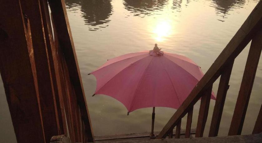 Jidapa Resort Phra Nakhon Si Ayutthaya Buitenkant foto